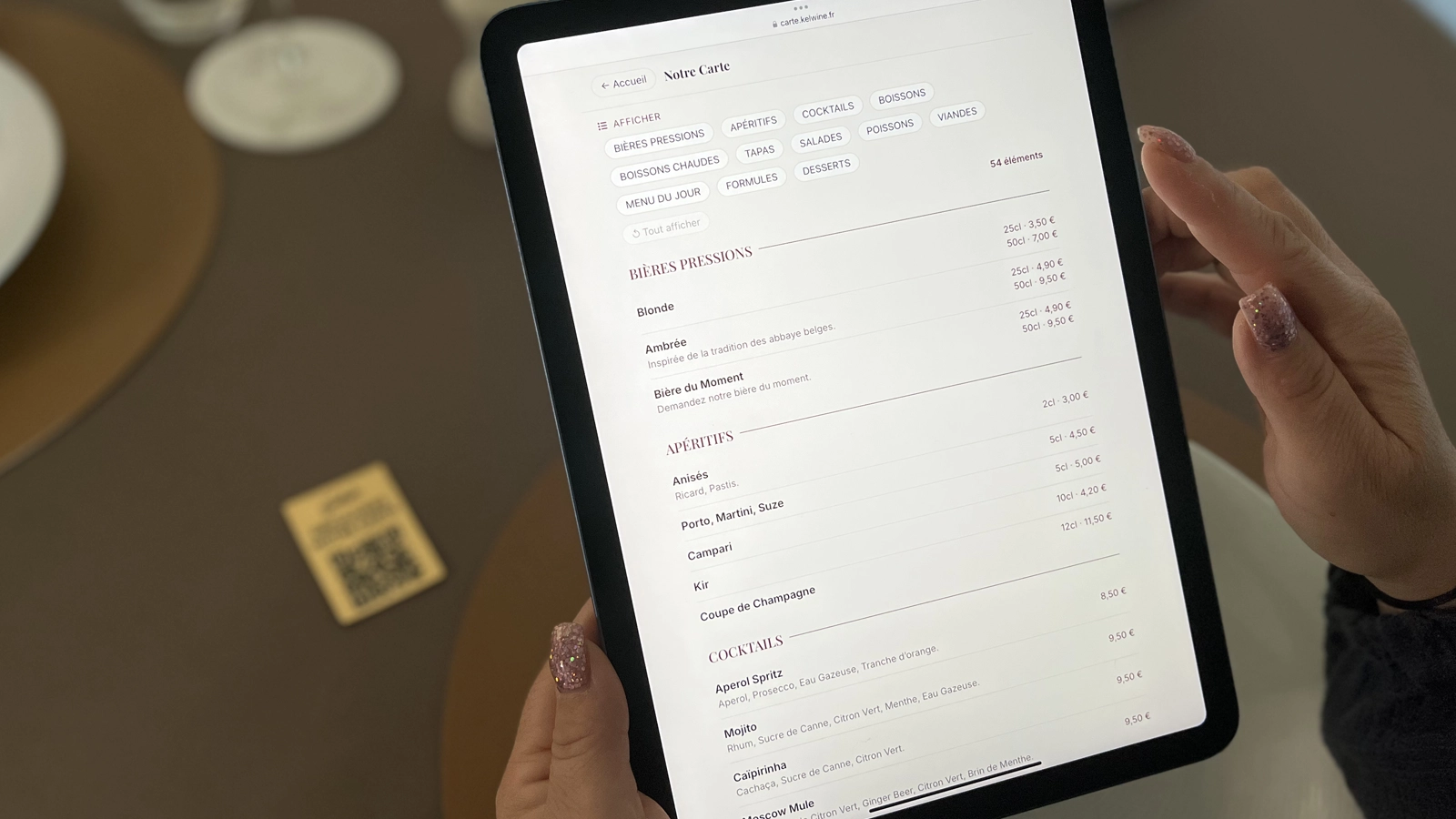 Menu QR code au restaurant : le guide pour bien le mettre en place